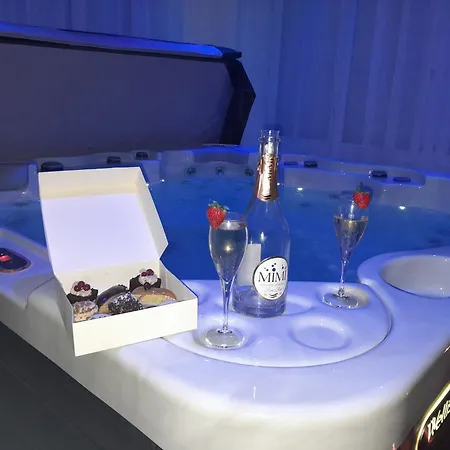 L'escale Du Desir, Privatif * Calais