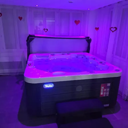 L'escale Du Desir, Privatif Calais