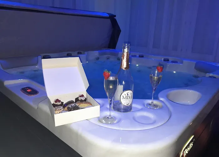 L'escale Du Désir, Privatif * Calais